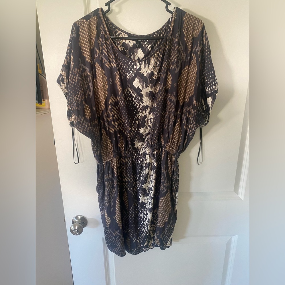 Express dress size large